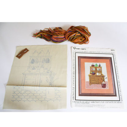 Stitchery Kit Vintage Vogart Crafts Country Pantry Crewel Embroidery #2615