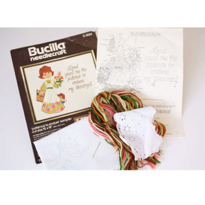 Bucilla Kit Vintage Crewel Embroidery #3524