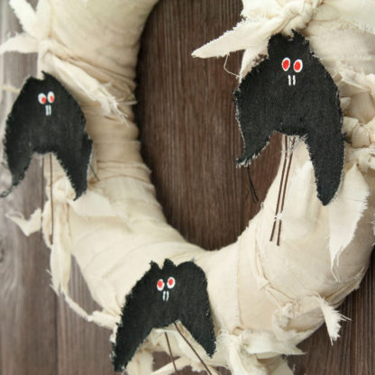 Bats Halloween Wreath for Your Door. 12" Black and White Hanging Fall Decor.