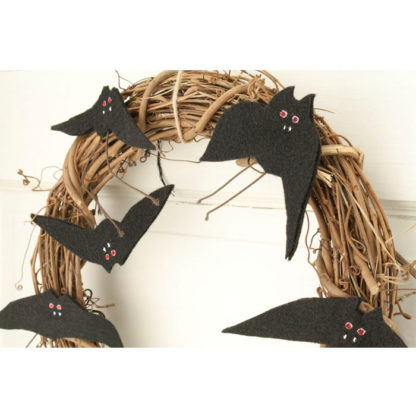 12" Halloween Grapevine Wreath with Bats