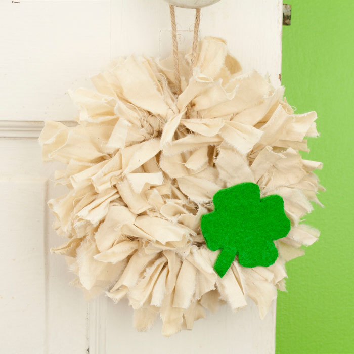 Tea Stained Mini Rag Wreath with 4 Leaf Clover