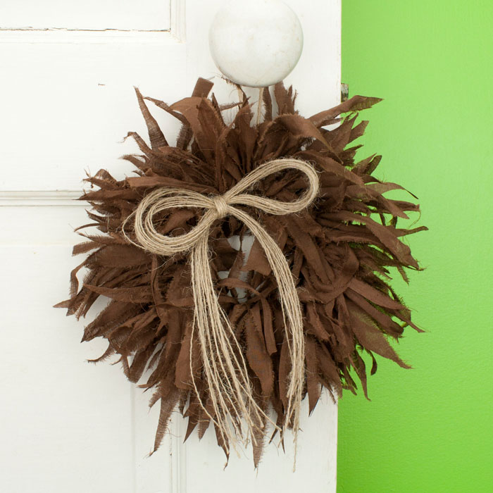 Chocolate Mini Rag Wreath with Twine Bow