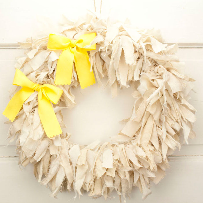 Vintage Style Rag Wreath with Yellow Bows