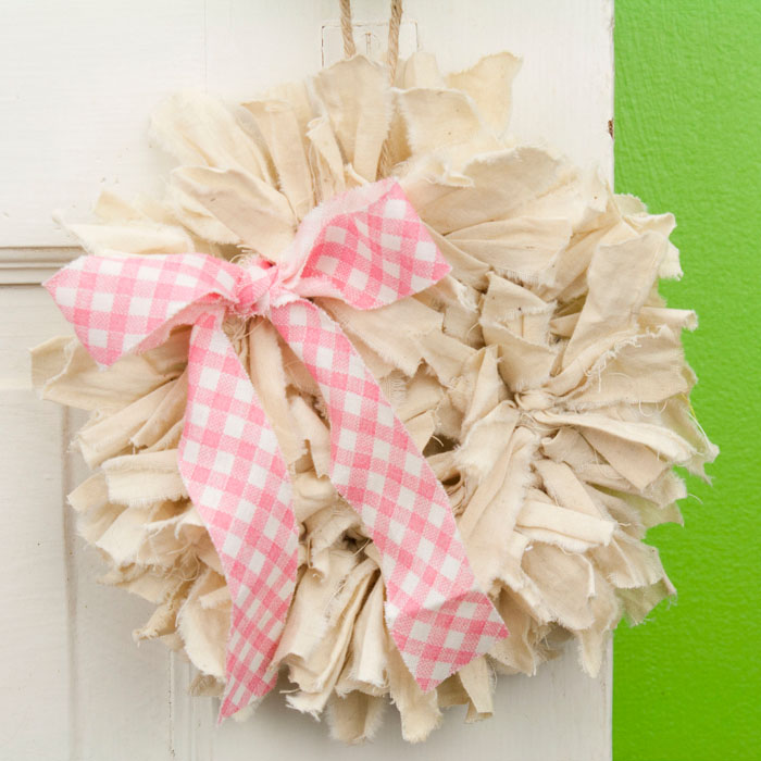 Tea Stained Mini Rag Wreath with Pink Gingham Bow