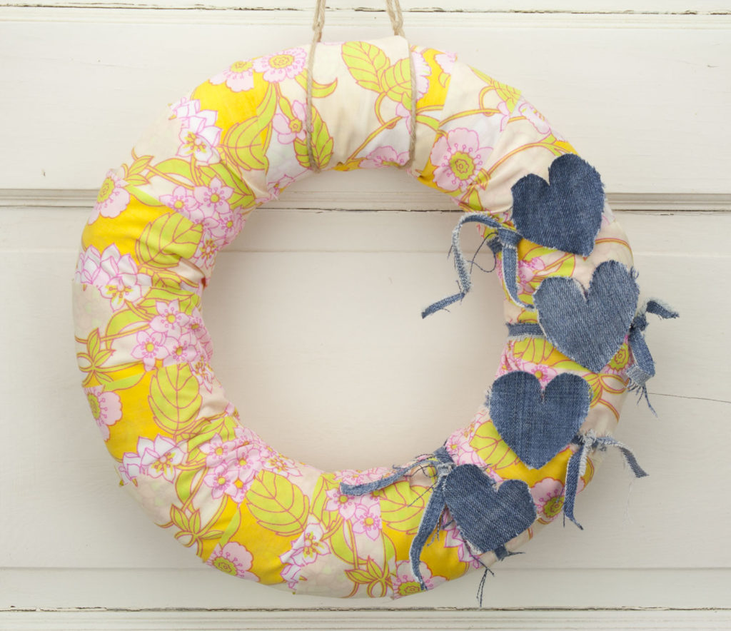 12" Spring Valentine Wreath