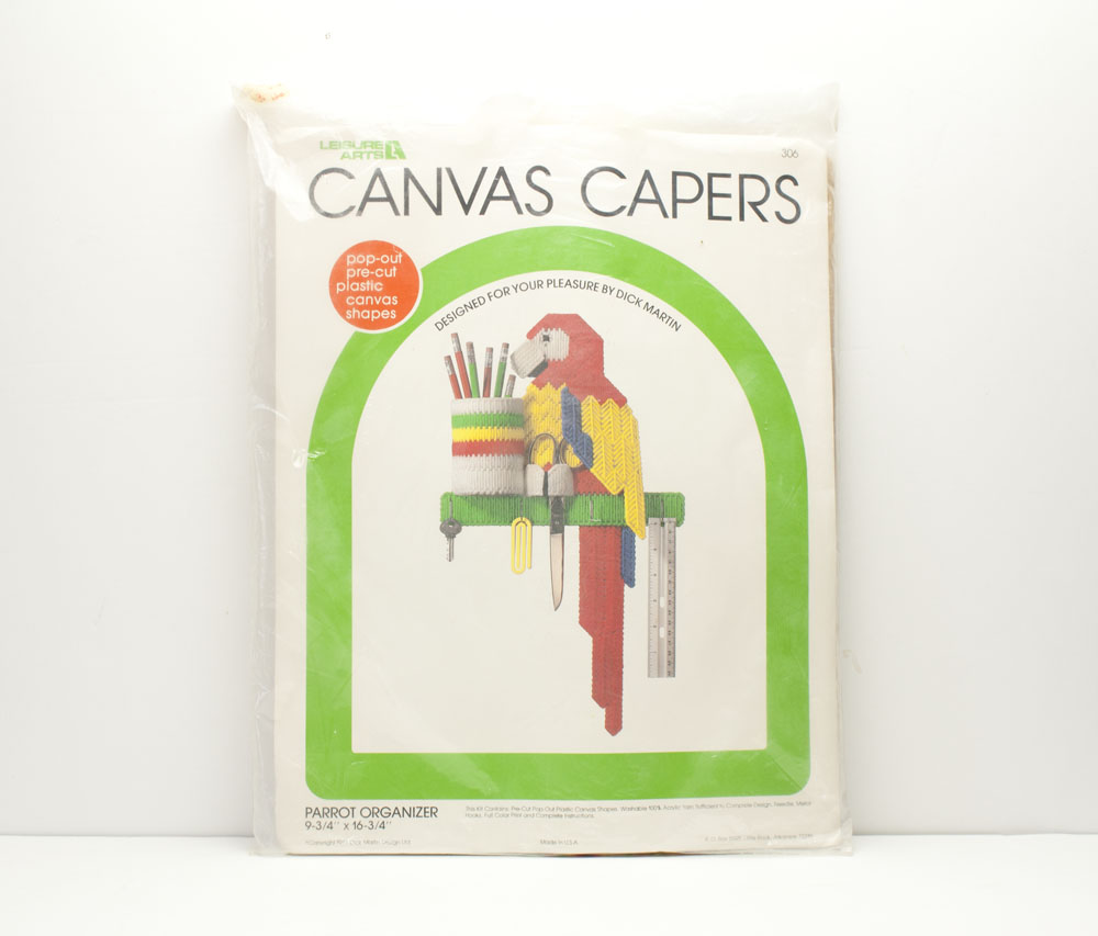 Canvas Capers Kit "Parrot Organizer" by Dick Martin - orangedogcrafts.com